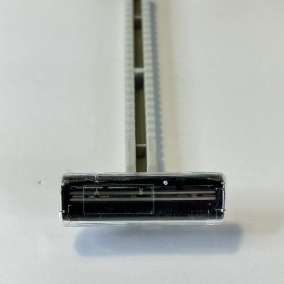 NEW Vintage American Airlines Travel Razor Wilkinson Sword Shaving Cream & Pouch - Picture 2 of 6